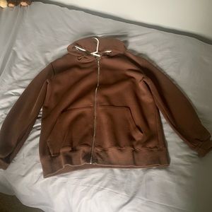 men’s medium brown zip up hoodie